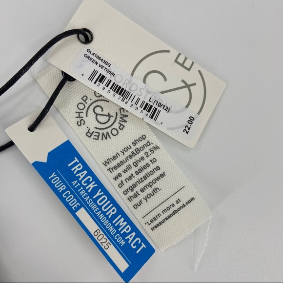 NEW Nordstrom Treasure & Bond Easy Swing Short Sleeve Tee Green Size 10/12 - Picture 12 of 12